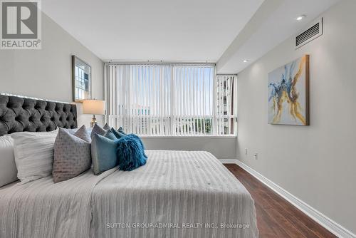 716 - 7 Townsgate Drive, Vaughan, ON - Indoor Photo Showing Bedroom