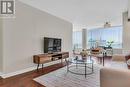 716 - 7 Townsgate Drive, Vaughan, ON  - Indoor Photo Showing Living Room 