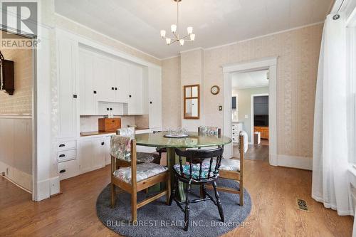 13 Victoria Street, Bayham (Port Burwell), ON - Indoor Photo Showing Dining Room