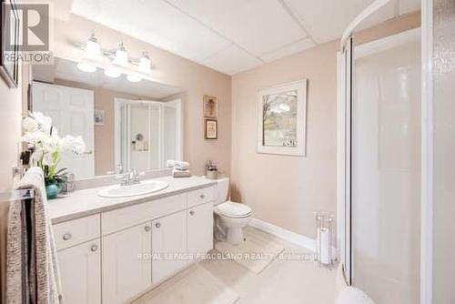 134 Southcrest Drive, Kawartha Lakes, ON - Indoor Photo Showing Bathroom