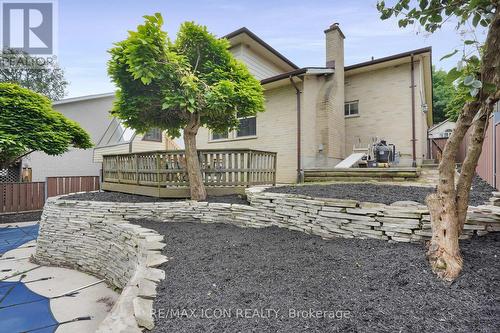 10 Ski View Road, London, ON - Outdoor With Deck Patio Veranda