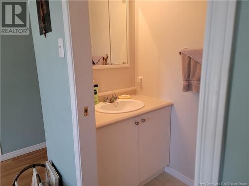 222 Gagnon, Beresford, NB - Indoor Photo Showing Bathroom