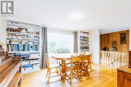 17 Minonen Road, Georgina (Baldwin), ON - Indoor Photo Showing Dining Room