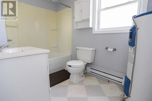 7 And 9 Harbour Drive, New Harbour, NL - Indoor Photo Showing Bathroom