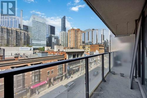 729 - 111 Elizabeth Street, Toronto (Bay Street Corridor), ON - Outdoor With Balcony