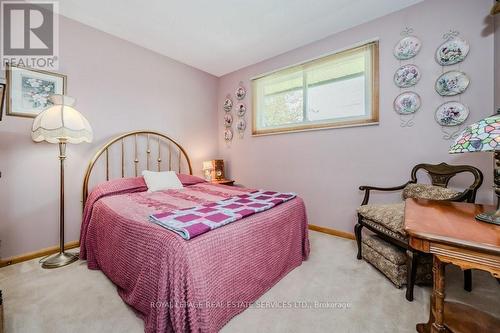 2299 Fassel Avenue, Burlington (Freeman), ON - Indoor Photo Showing Bedroom