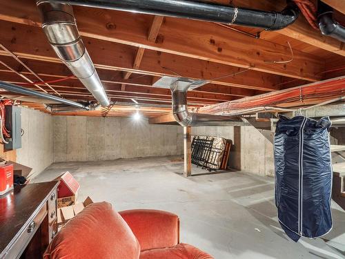 1344 Kenora Road, Kamloops, BC - Indoor Photo Showing Basement