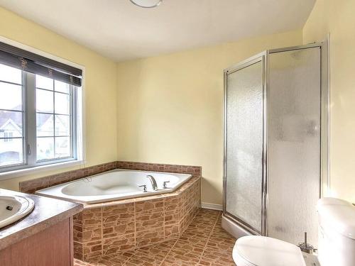 Bathroom - 2088 Rue De Bordeaux, Vaudreuil-Dorion, QC - Indoor Photo Showing Bathroom