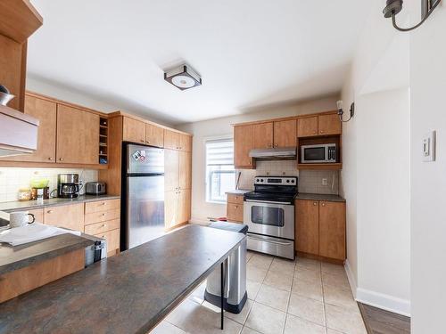 Cuisine - 226  - 230 Rue Longueuil, Saint-Jean-Sur-Richelieu, QC - Indoor Photo Showing Kitchen