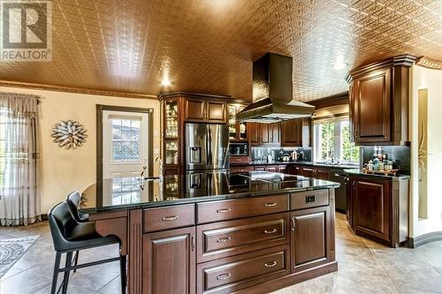 333 Garson Coniston, Garson, ON - Indoor Photo Showing Kitchen