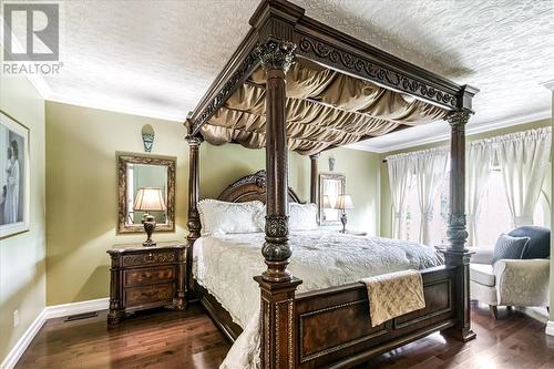 333 Garson Coniston, Garson, ON - Indoor Photo Showing Bedroom