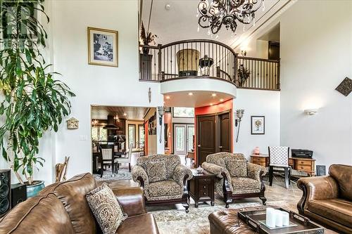 333 Garson Coniston, Garson, ON - Indoor Photo Showing Living Room