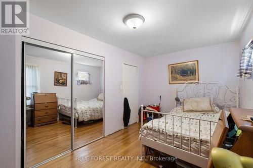 463 South Edgeware Road, St. Thomas, ON - Indoor Photo Showing Bedroom