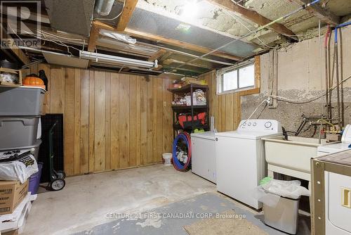 47 Stevenson Avenue, London, ON - Indoor Photo Showing Laundry Room