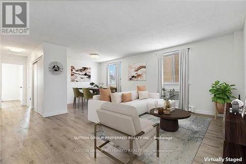 304 - 440 Central Avenue, London, ON - Indoor Photo Showing Living Room