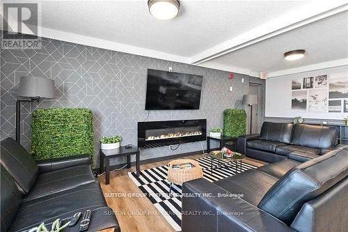 304 - 440 Central Avenue, London, ON - Indoor Photo Showing Living Room With Fireplace