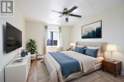 708 - 825 Kennedy Road, Toronto (Ionview), ON - Indoor Photo Showing Bedroom