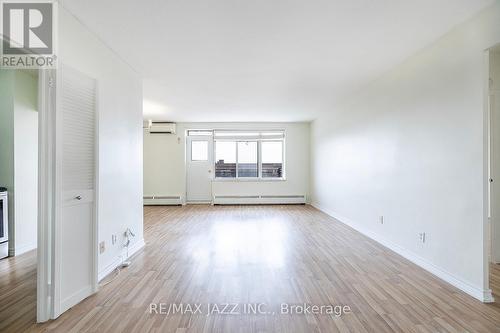 708 - 825 Kennedy Road, Toronto (Ionview), ON - Indoor Photo Showing Other Room