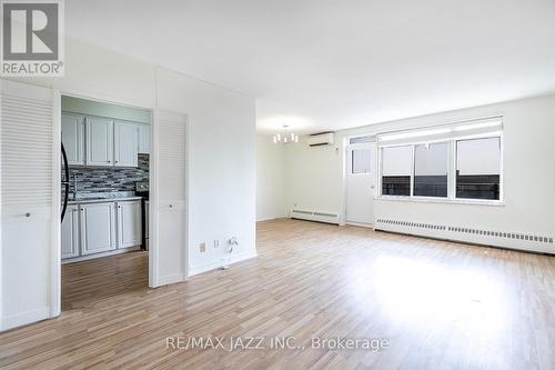 708 - 825 Kennedy Road, Toronto (Ionview), ON - Indoor Photo Showing Other Room