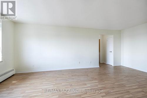 708 - 825 Kennedy Road, Toronto (Ionview), ON - Indoor Photo Showing Other Room