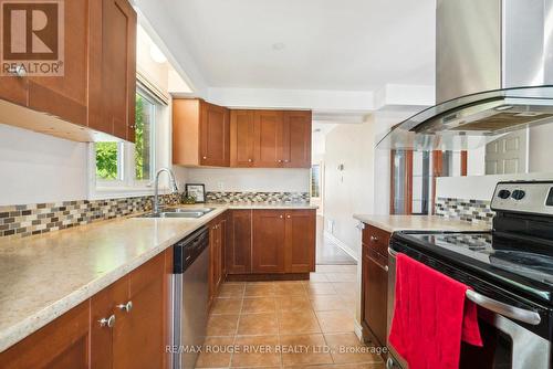 51 Drury Street, Bradford West Gwillimbury, ON - Indoor Photo Showing Kitchen With Double Sink