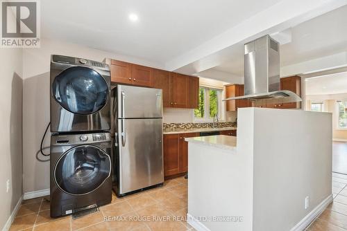 51 Drury Street, Bradford West Gwillimbury, ON - Indoor Photo Showing Laundry Room