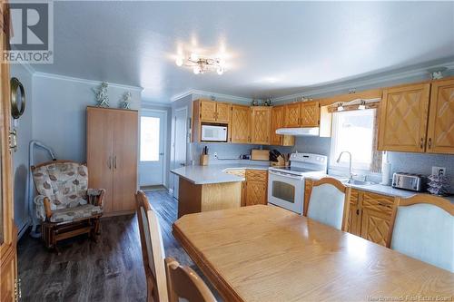 209 Ch Rang 8, Saint-Joseph-De-Madawaska, NB - Indoor Photo Showing Kitchen With Double Sink