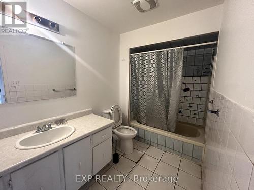 19 Roseville Drive, Brampton, ON - Indoor Photo Showing Bathroom