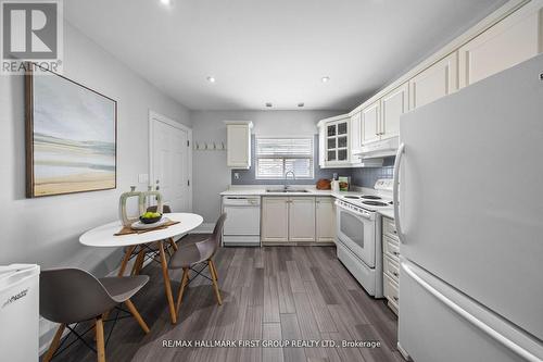 170 Aileen Avenue, Toronto (Keelesdale-Eglinton West), ON - Indoor Photo Showing Kitchen