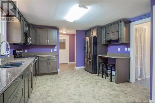 12 Cornelia Street, Saint Andrews, NB - Indoor Photo Showing Kitchen With Double Sink