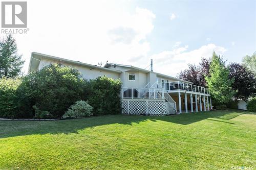 730 Manitoba Avenue, Kerrobert, SK - Outdoor With Deck Patio Veranda