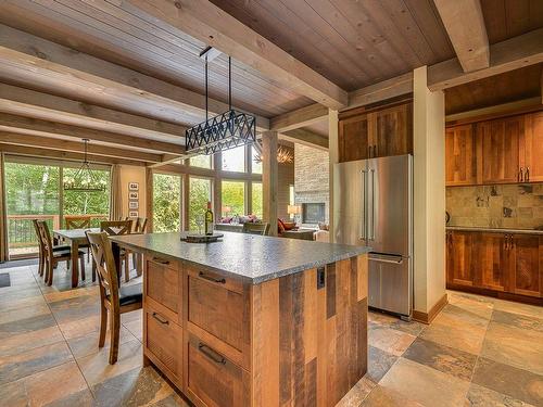 Cuisine - 130 Rue Allen, Morin-Heights, QC - Indoor Photo Showing Kitchen