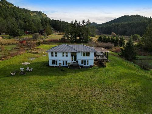 300 Wood Dale Dr, Mayne Island, BC 