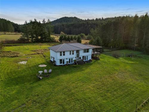 300 Wood Dale Dr, Mayne Island, BC 