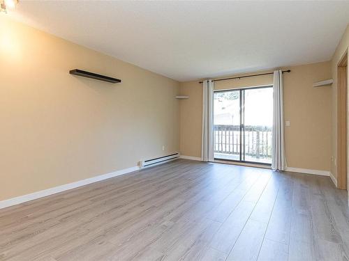 304-4728 Uplands Dr, Nanaimo, BC - Indoor Photo Showing Other Room