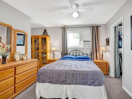 49-1697 Greenfield Ave, Kamloops, BC - Indoor Photo Showing Bedroom