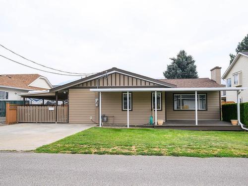 2365 Bossert Ave, Kamloops, BC - Outdoor