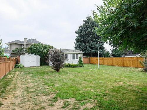 2365 Bossert Ave, Kamloops, BC - Outdoor With Backyard