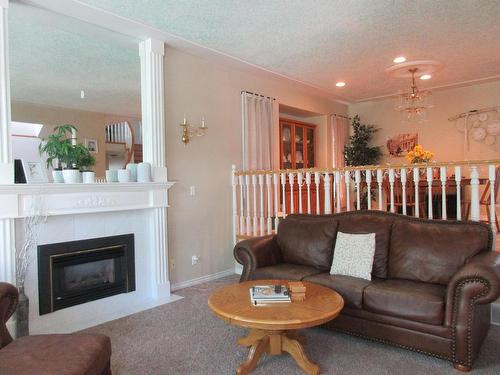 1721 Bann Street, Merritt, BC - Indoor Photo Showing Living Room With Fireplace