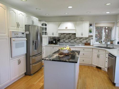 1721 Bann Street, Merritt, BC - Indoor Photo Showing Kitchen