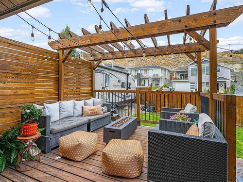 808 Woodrush Crt, Kamloops, BC - Outdoor With Deck Patio Veranda With Exterior