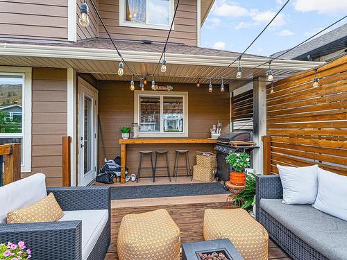 808 Woodrush Crt, Kamloops, BC - Outdoor With Deck Patio Veranda With Exterior