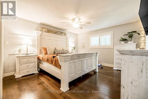 926 Gawley Drive, Midland, ON - Indoor Photo Showing Bedroom