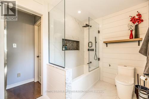 926 Gawley Drive, Midland, ON - Indoor Photo Showing Bathroom