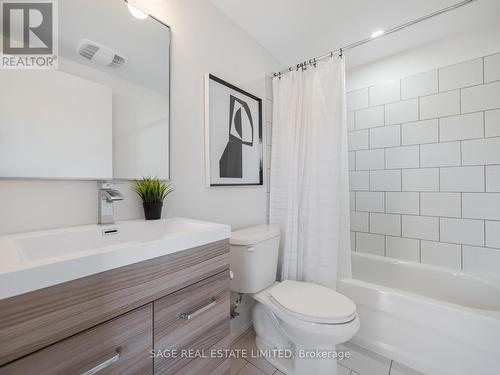 108 - 1183 Dufferin Street, Toronto (Dovercourt-Wallace Emerson-Junction), ON - Indoor Photo Showing Bathroom