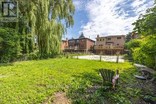 3028 Weston Road, Toronto (Humberlea-Pelmo Park), ON - Outdoor