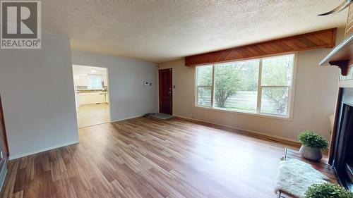 9803 Willow Road, Fort St. John, BC - Indoor Photo Showing Other Room