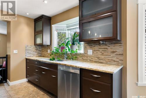 2231 Russell Place, Regina, SK - Indoor Photo Showing Kitchen