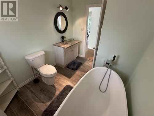 40 Hutchison Ave, Elliot Lake, ON - Indoor Photo Showing Bathroom