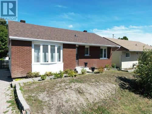 40 Hutchison Ave, Elliot Lake, ON - Outdoor With Exterior